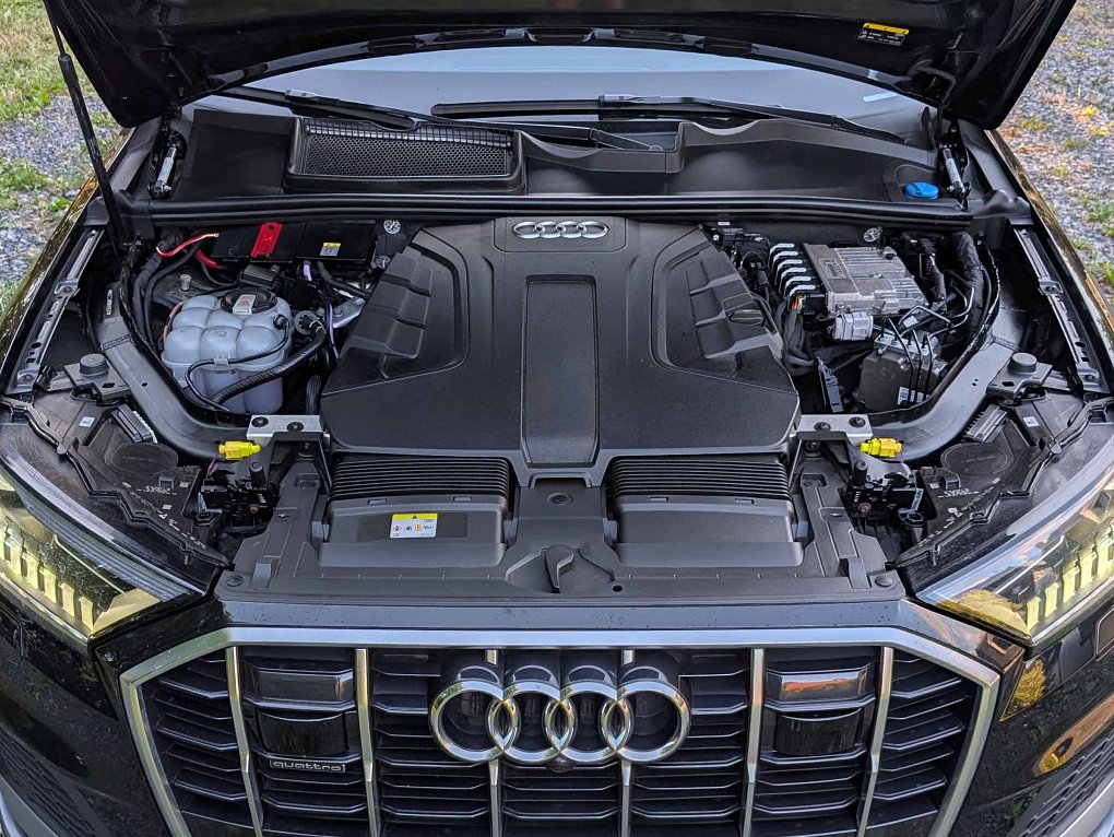 Audi Q7 3.0 TDi S-line quattro