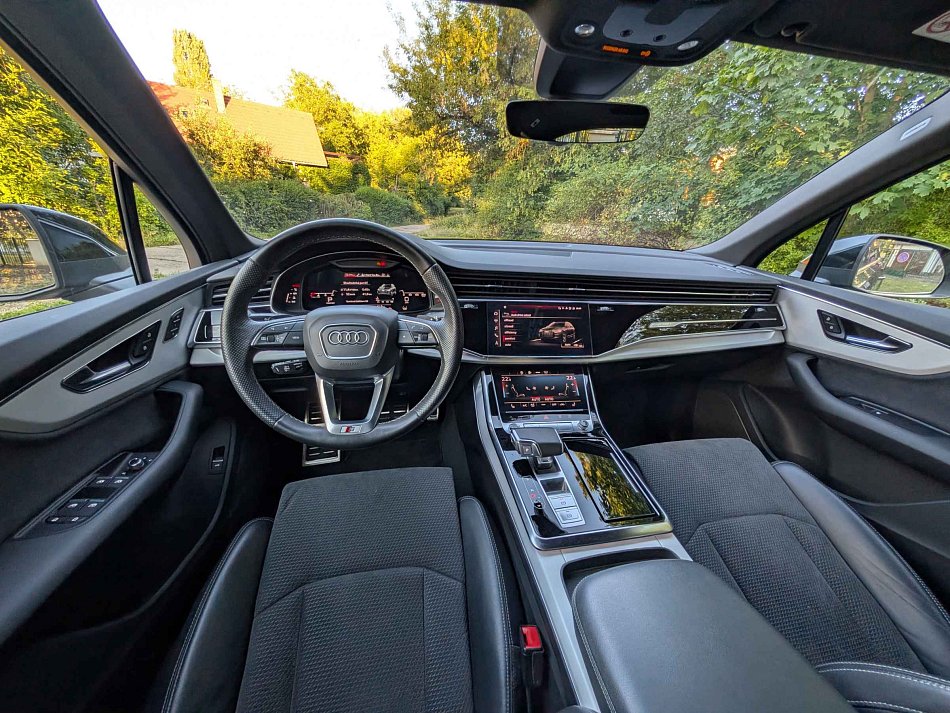 Audi Q7 3.0 TDi S-line quattro