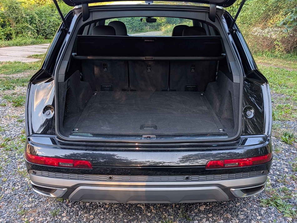 Audi Q7 3.0 TDi S-line quattro