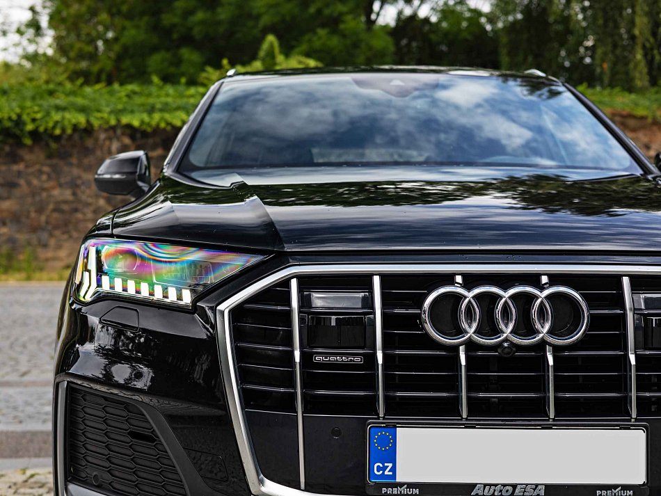 Audi Q7 3.0 TDi S-line quattro