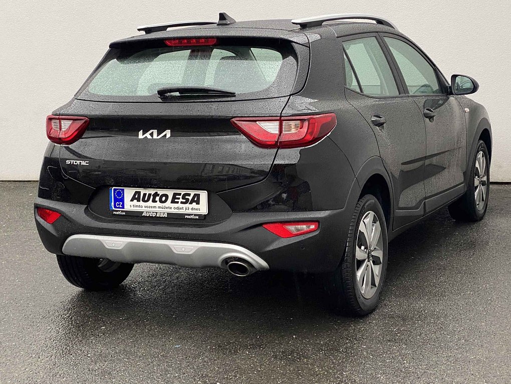 Kia Stonic 1.2i 