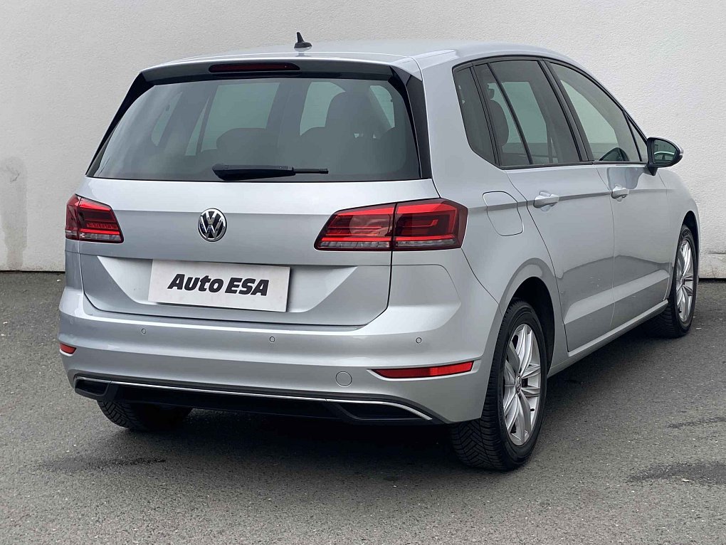 Volkswagen Sportsvan 1.0 TSi Comfortline