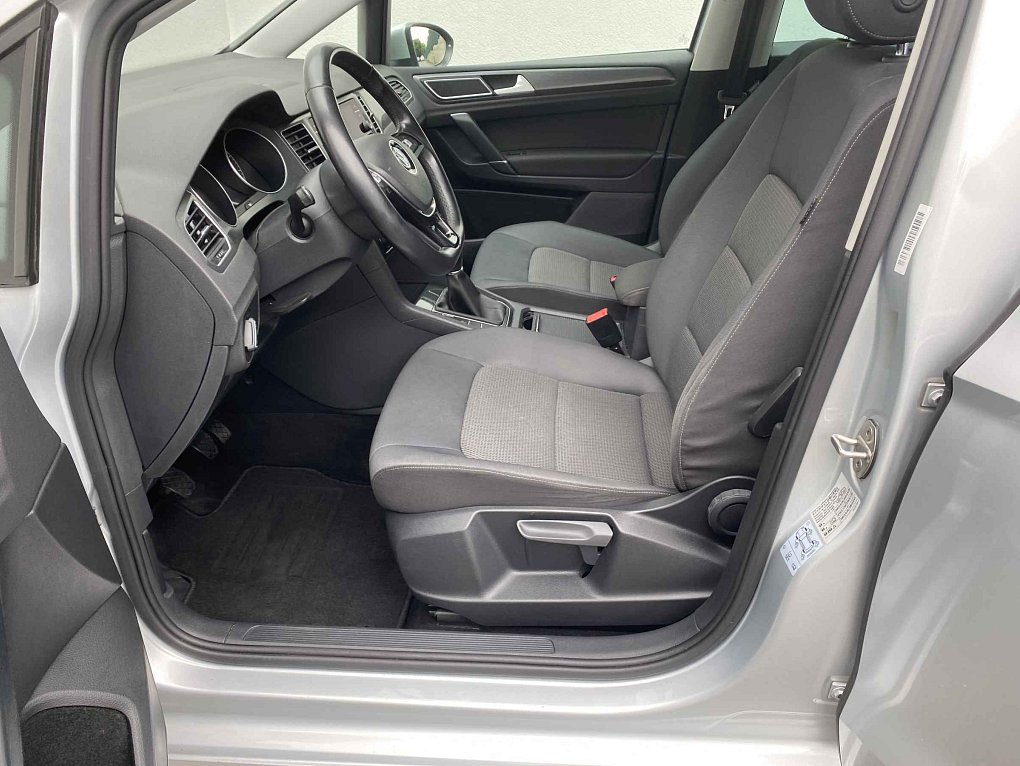 Volkswagen Sportsvan 1.0 TSi Comfortline