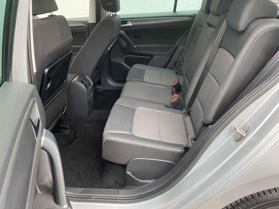 Volkswagen Sportsvan 1.0 TSi Comfortline