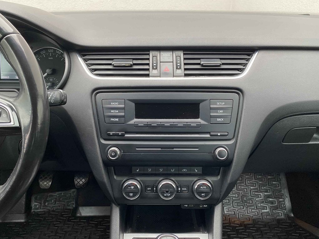 Škoda Octavia III 2.0TDi Elegance