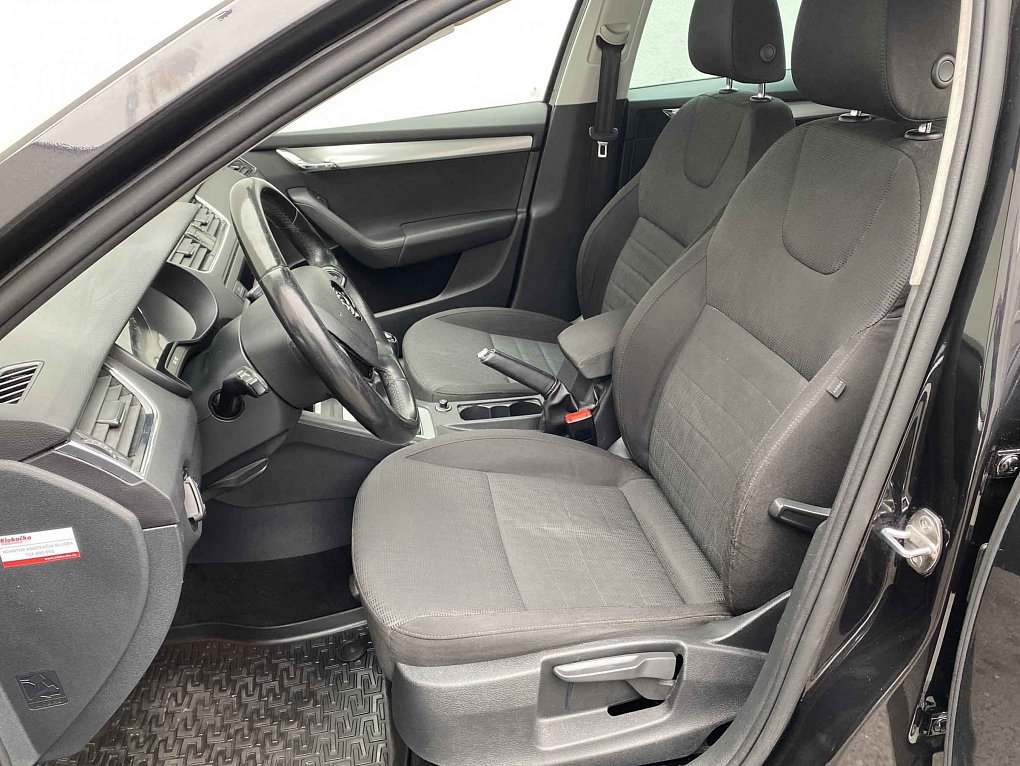 Škoda Octavia III 2.0TDi Elegance