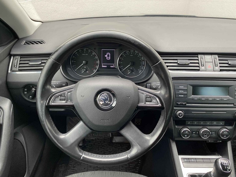Škoda Octavia III 2.0TDi Elegance