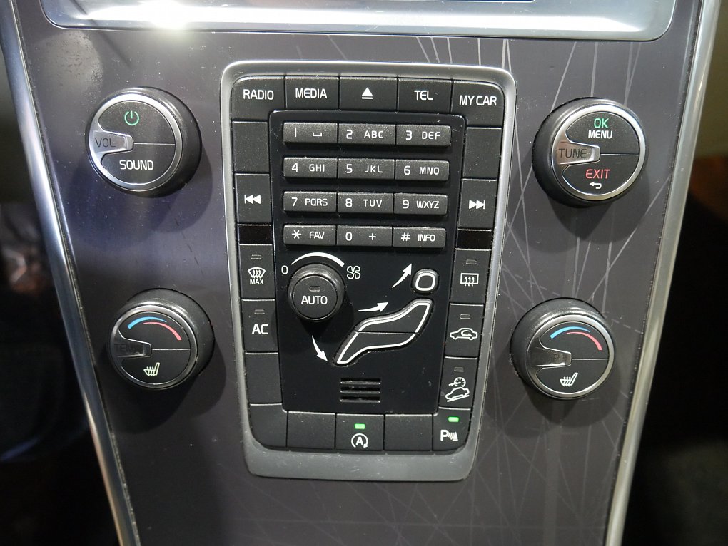 Volvo XC60 2.4d  4x4