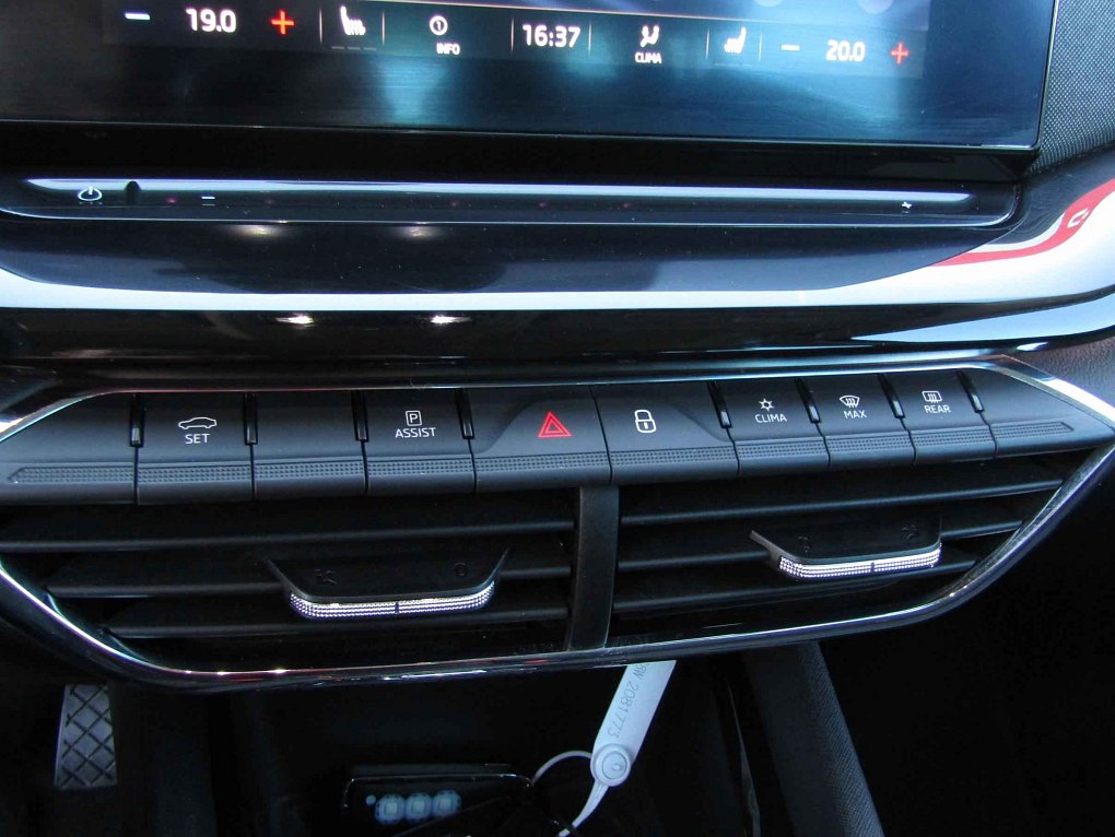 Škoda Octavia IV 2.0 TDi Style