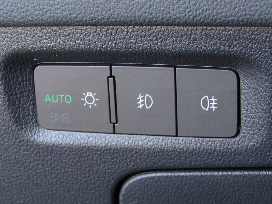 Škoda Octavia IV 2.0 TDi Style