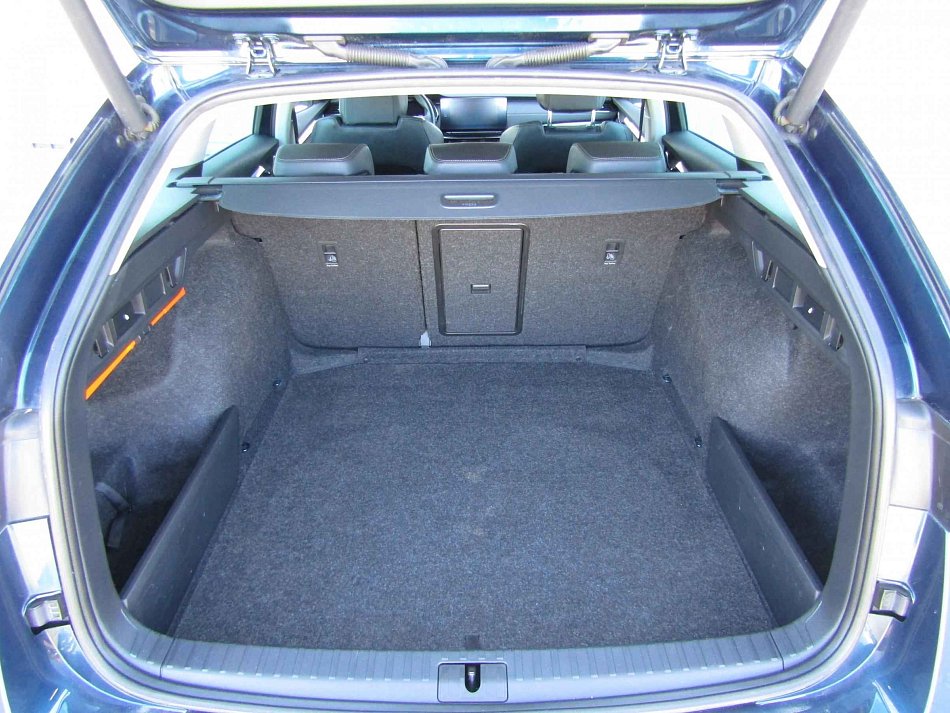 Škoda Octavia IV 2.0 TDi Style