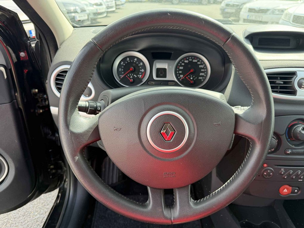 Renault Clio 1.6 16V 