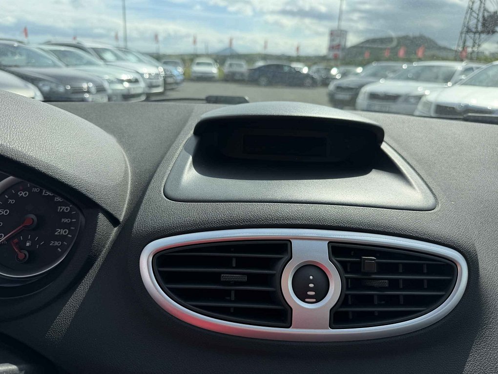 Renault Clio 1.6 16V 