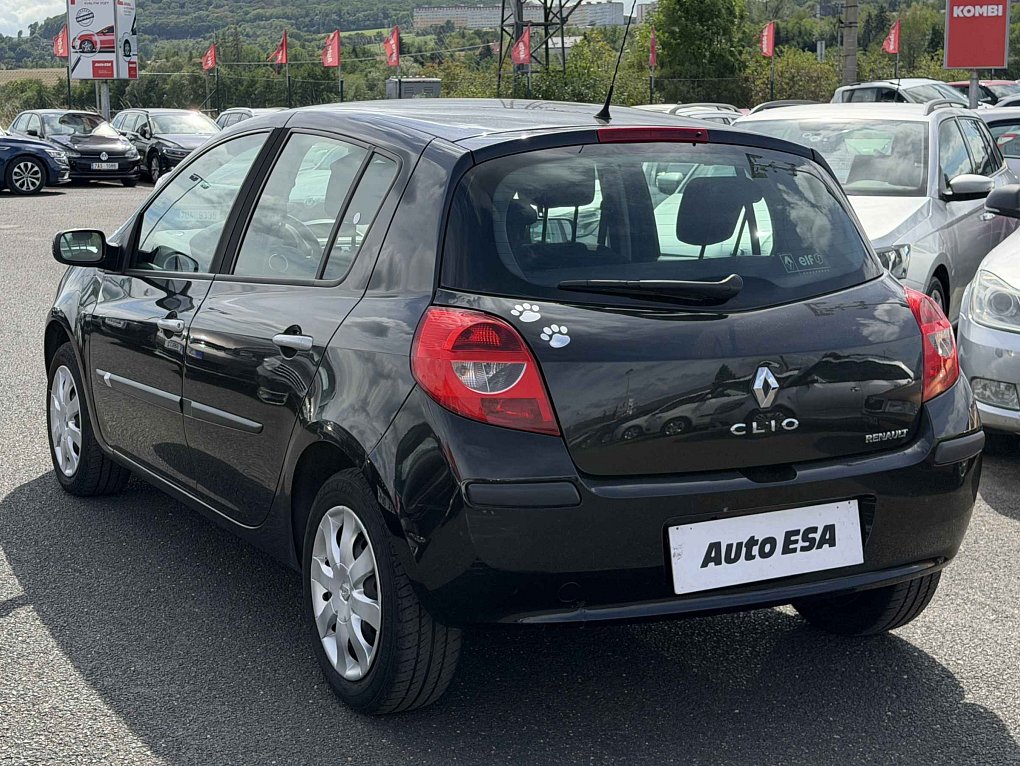 Renault Clio 1.6 16V 