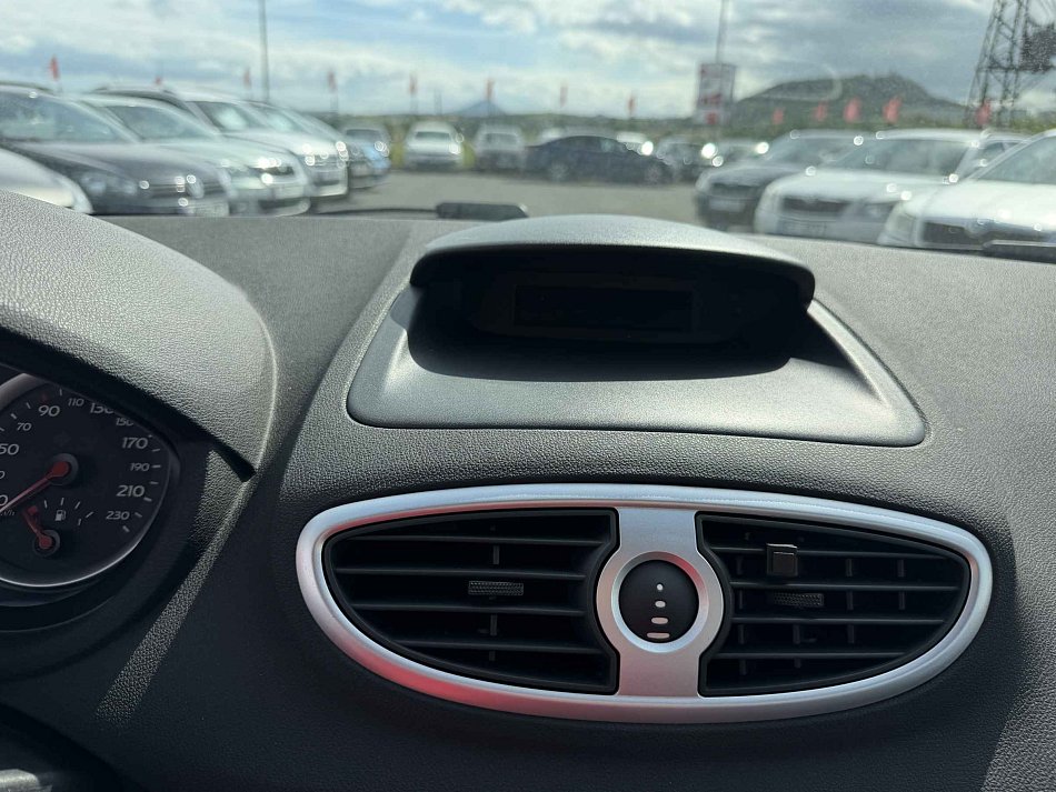 Renault Clio 1.6 16V 