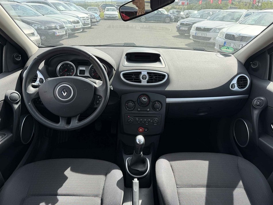 Renault Clio 1.6 16V 