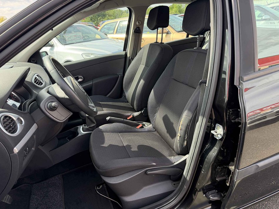 Renault Clio 1.6 16V 