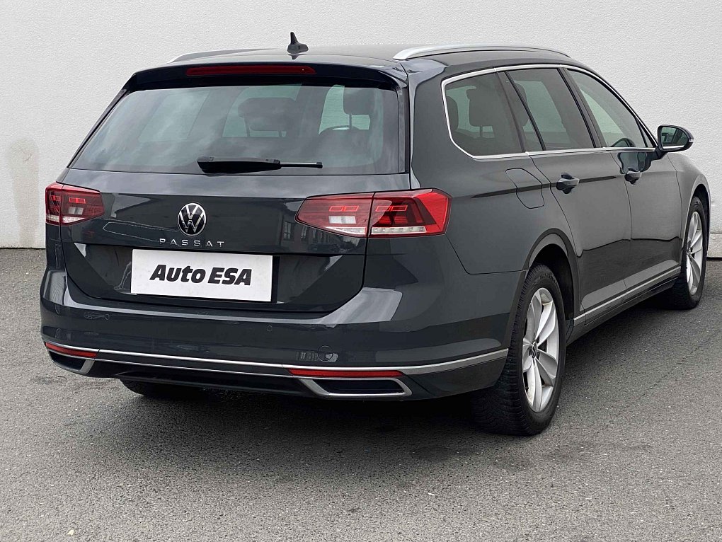 Volkswagen Passat 2.0 TDi Elegance