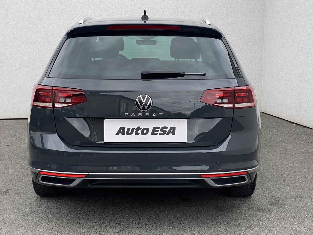 Volkswagen Passat 2.0 TDi Elegance