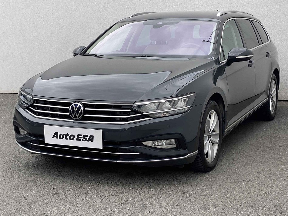 Volkswagen Passat 2.0 TDi Elegance