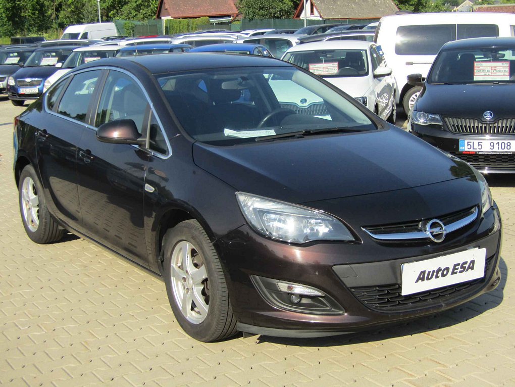 Opel Astra 1.6i 