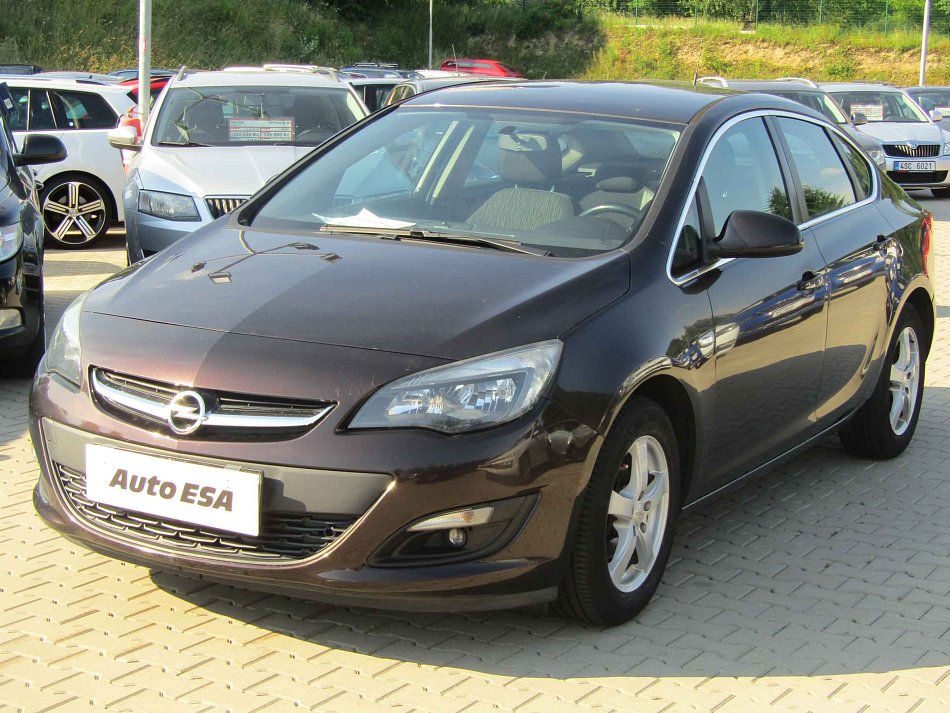 Opel Astra 1.6i 
