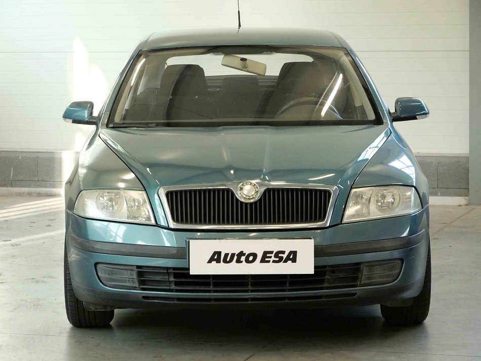 Škoda Octavia II 1.6FSi 