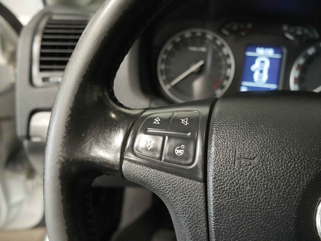 Škoda Octavia II 1.6 FSi 