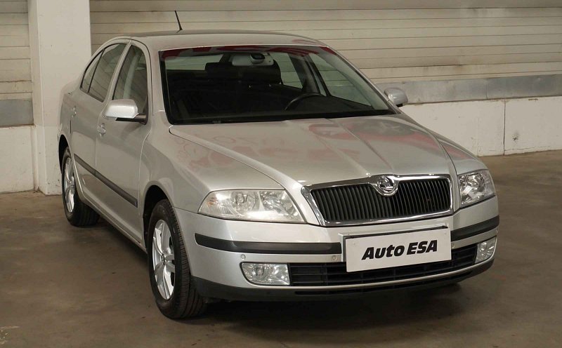 Škoda Octavia II 1.6 FSi 