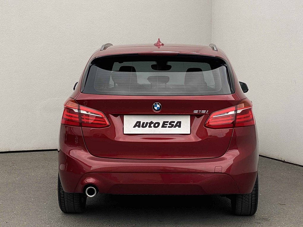 BMW Řada 2 1.5 i Advantage 218i