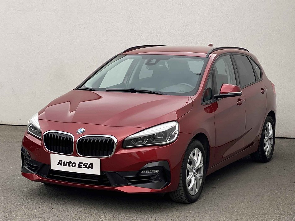 BMW Řada 2 1.5 i Advantage 218i