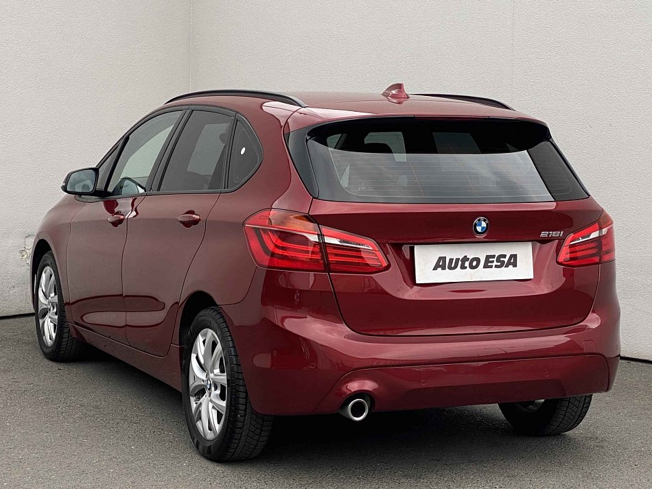 BMW Řada 2 1.5 i Advantage 218i