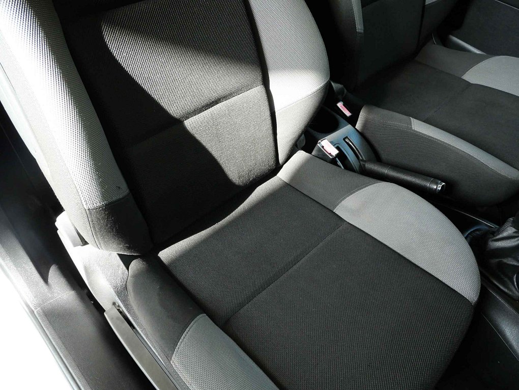 Peugeot 207 1.4i 