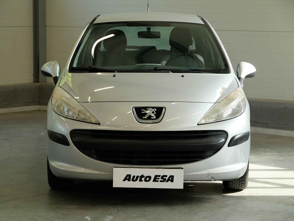 Peugeot 207 1.4i 