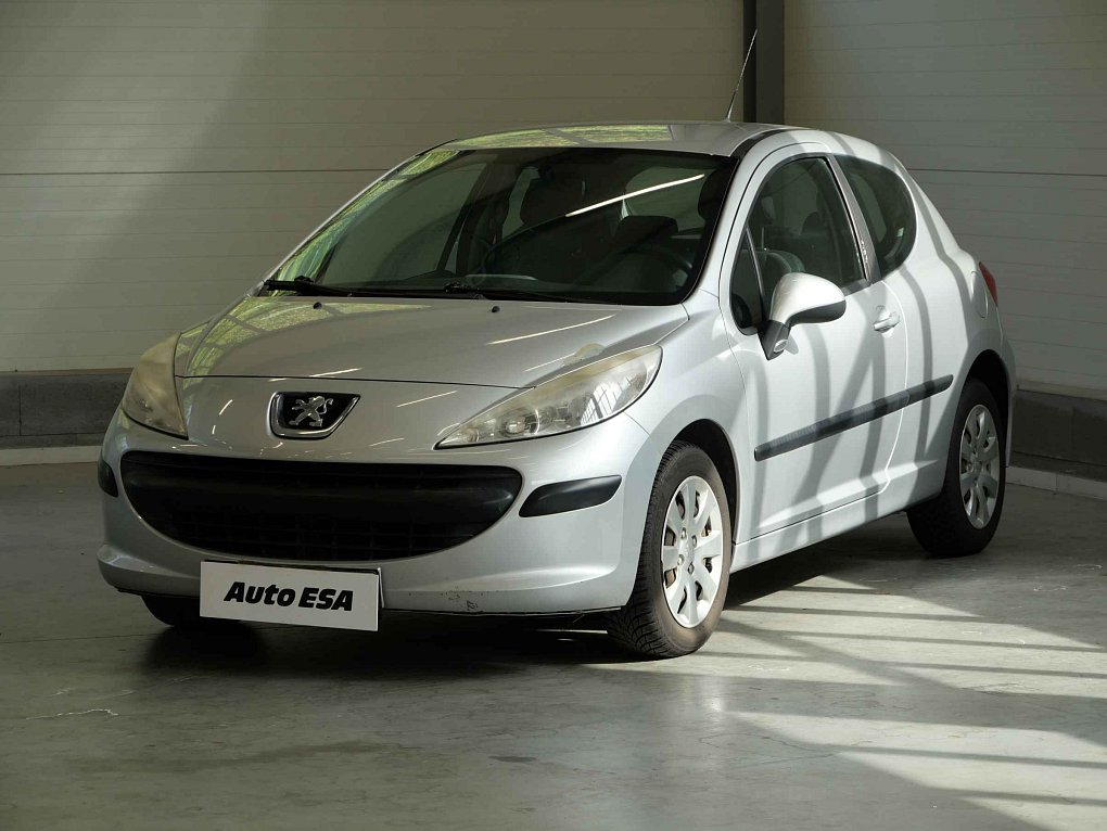 Peugeot 207 1.4i 