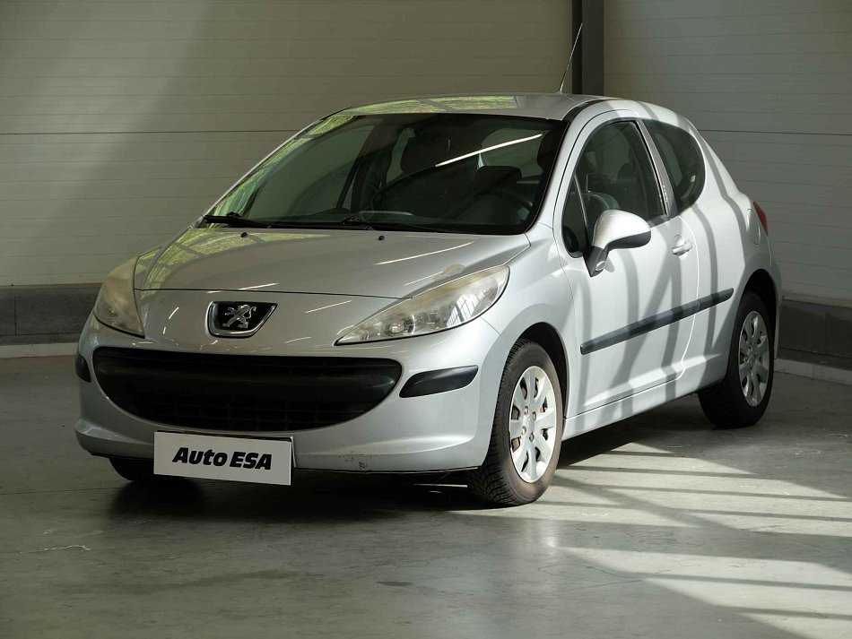 Peugeot 207 1.4i 