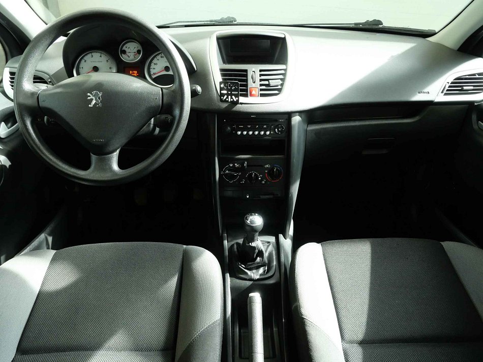 Peugeot 207 1.4i 