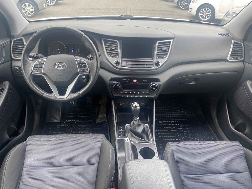 Hyundai Tucson 1.7 CRDi 