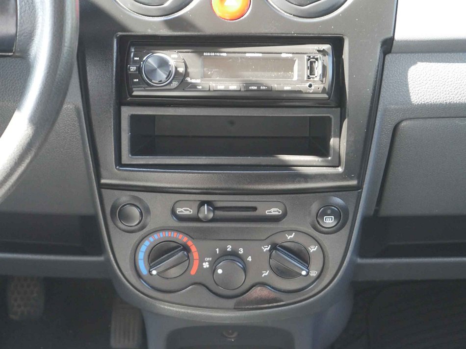 Chevrolet Spark 0.8 i 