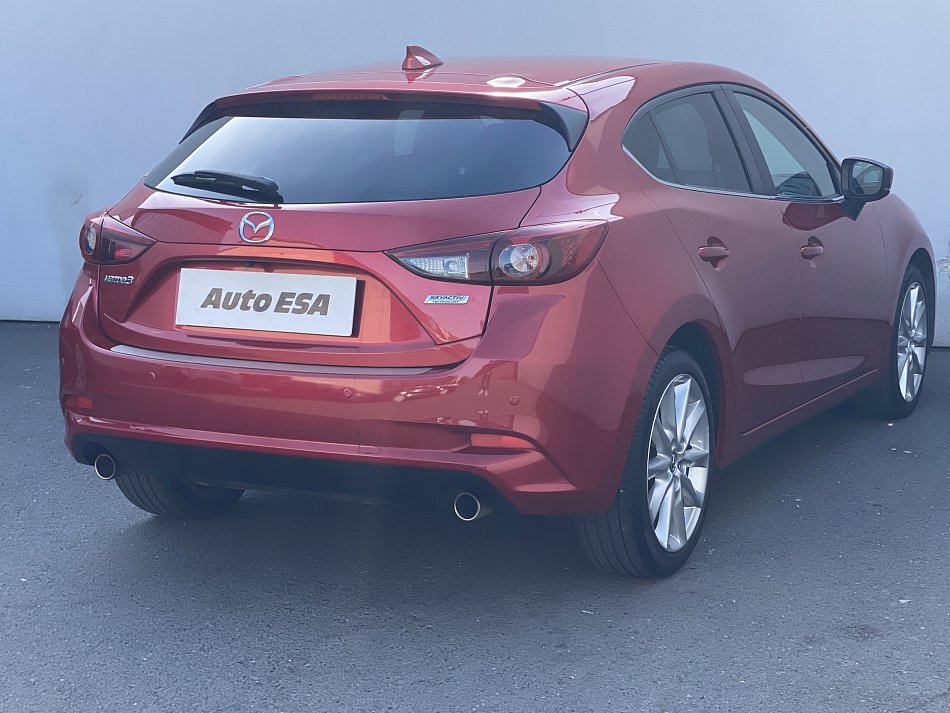 Mazda 3 2.0 i 