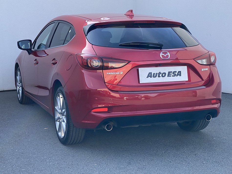 Mazda 3 2.0 i 