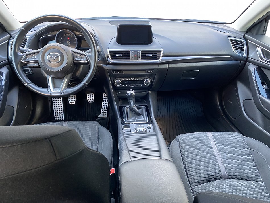 Mazda 3 2.0 i 