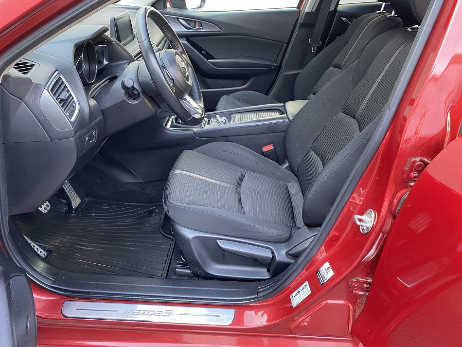 Mazda 3 2.0 i 