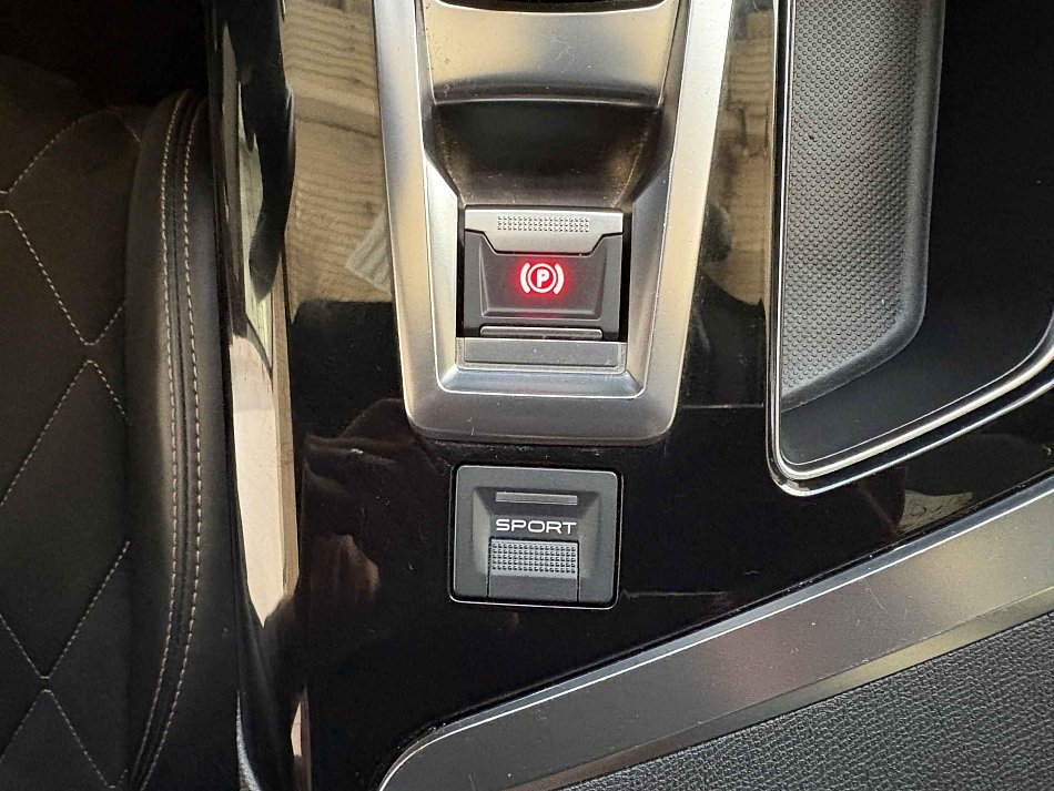 Peugeot 5008 2.0 HDi GT