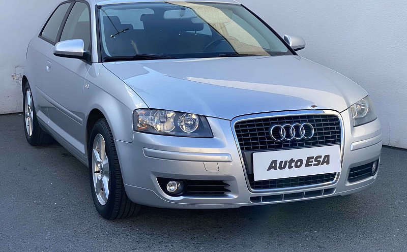 Audi A3 1.6 i 