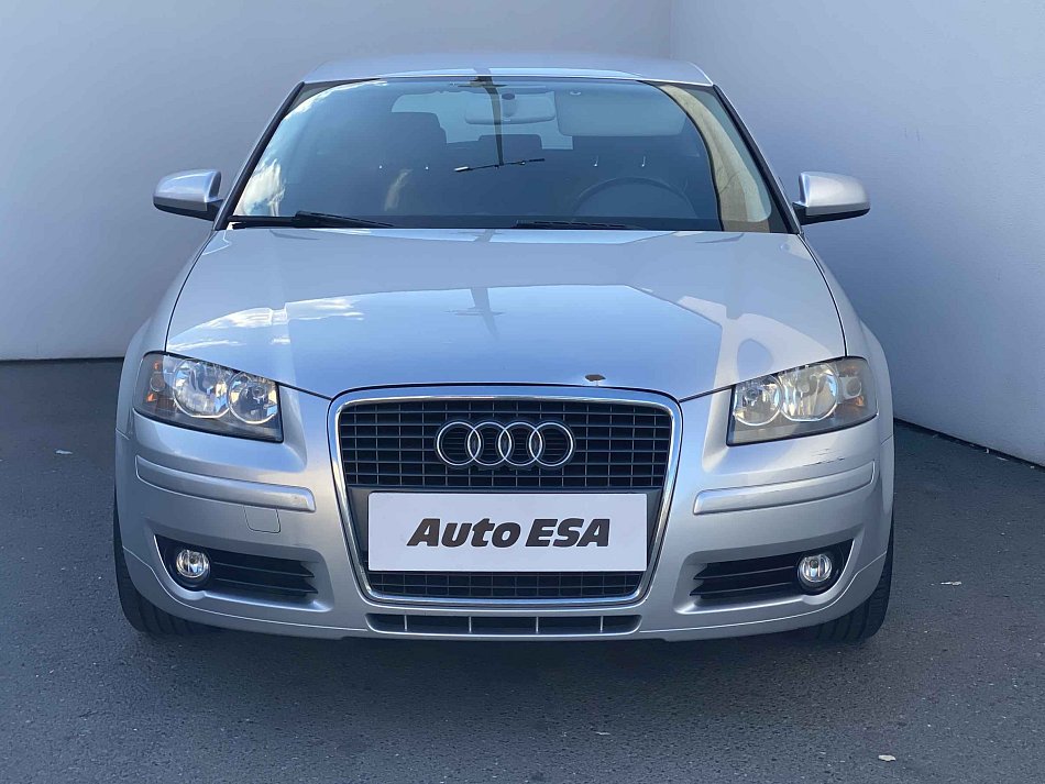 Audi A3 1.6 i 