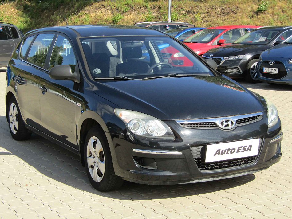 Hyundai I30 1.4 i 