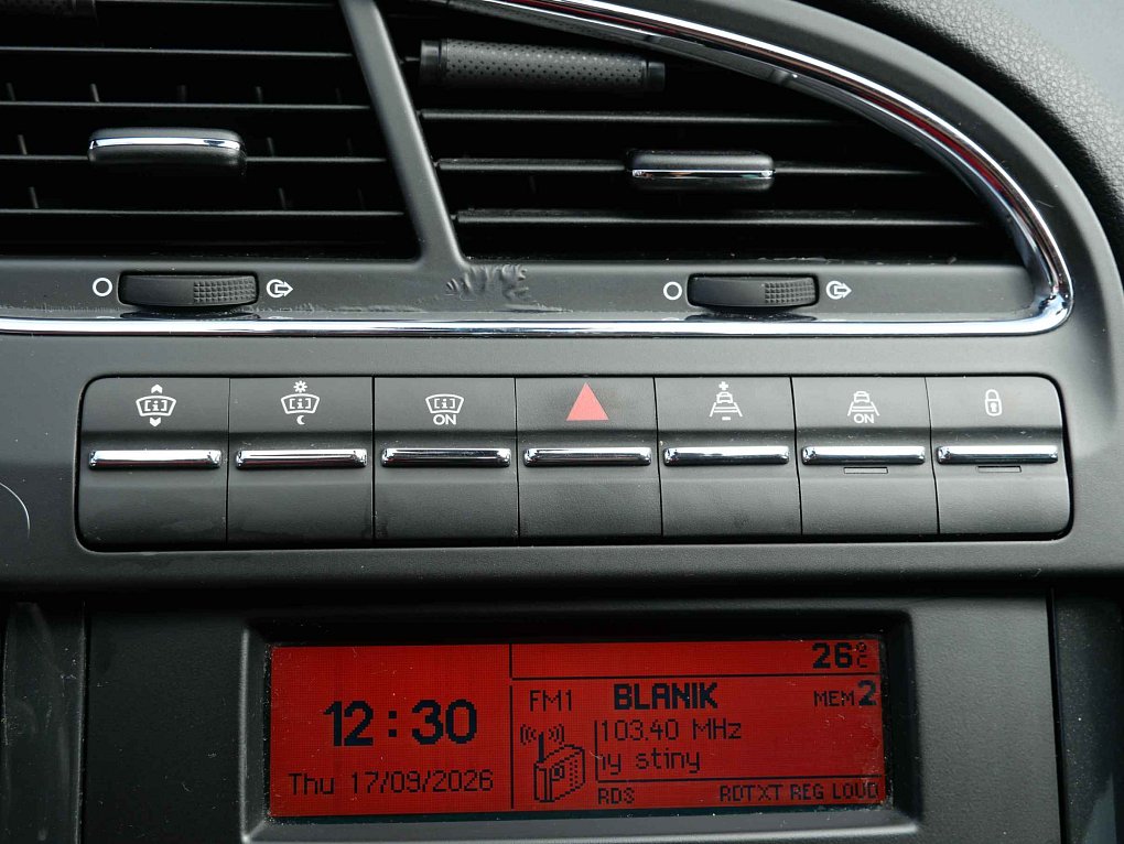Peugeot 5008 2.0 HDi  7míst