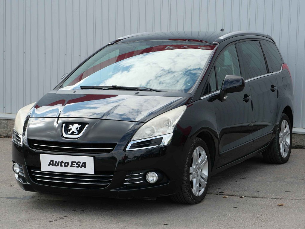 Peugeot 5008 2.0 HDi  7míst
