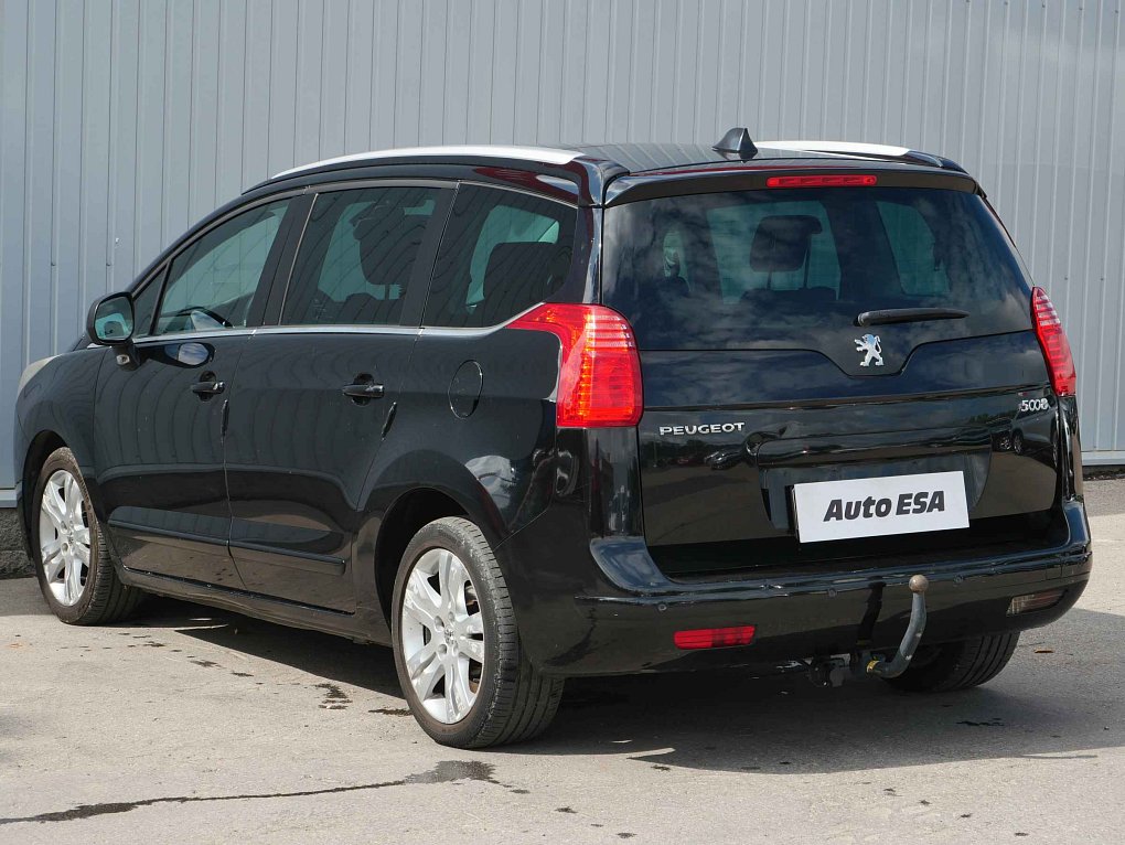 Peugeot 5008 2.0 HDi  7míst